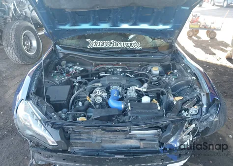 2017 Toyota 86 из США, поврежденный, VIN JF1ZNAA17H8709100